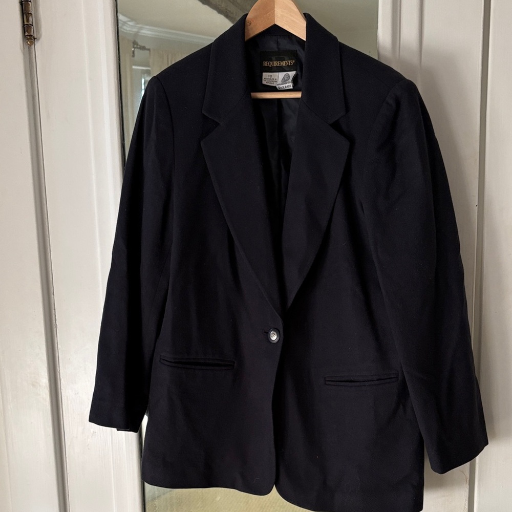 Vintage 90s Requirements Navy 100% Wool Blazer